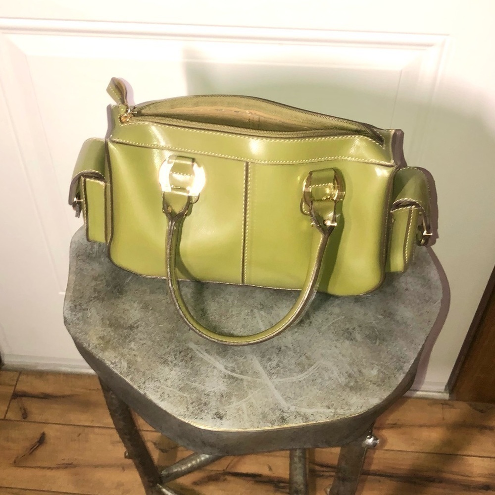 Madison & Max Vintage Purse Olive Green